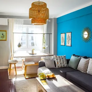 Sky View 3br + Near Airport + Free Parking , Lisboa Portugal
